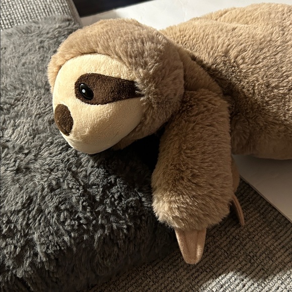 aurora Sloth Plush Toy adorable soft and cuddly - Picture 9 of 11